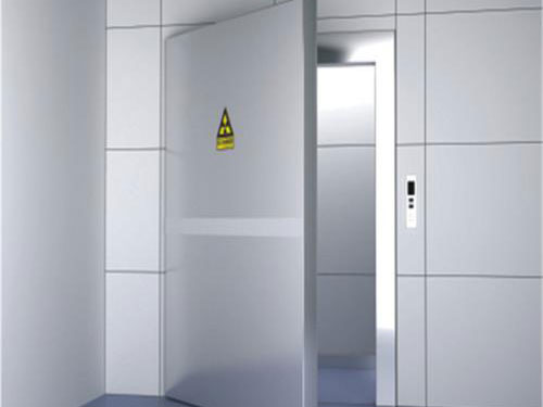 電動(dòng)防護(hù)門(mén)1